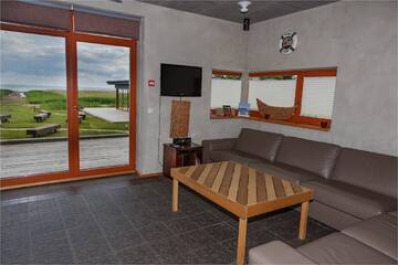 Фото номера Коттедж с 6 спальнями Дома для отпуска Saulepa Seaside Villa г. Saulepa 20
