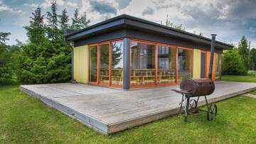 Фото номера Коттедж с 6 спальнями Дома для отпуска Saulepa Seaside Villa г. Saulepa 64
